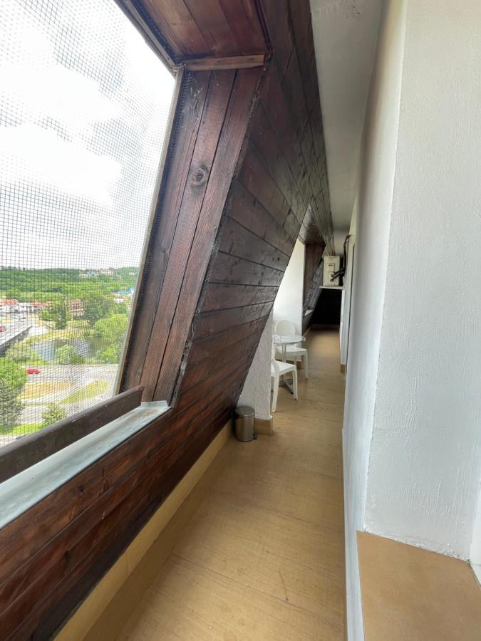 Lovely 3 Bedrooms Apartament Oradea Zewnętrze zdjęcie